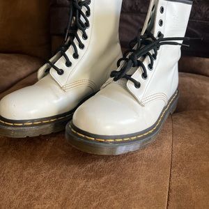 Dr Martens